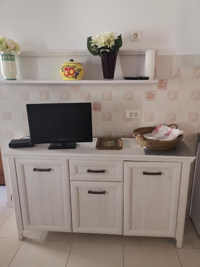 Apartment Martin - 10 Mt To The Beach Rovinj Luaran gambar